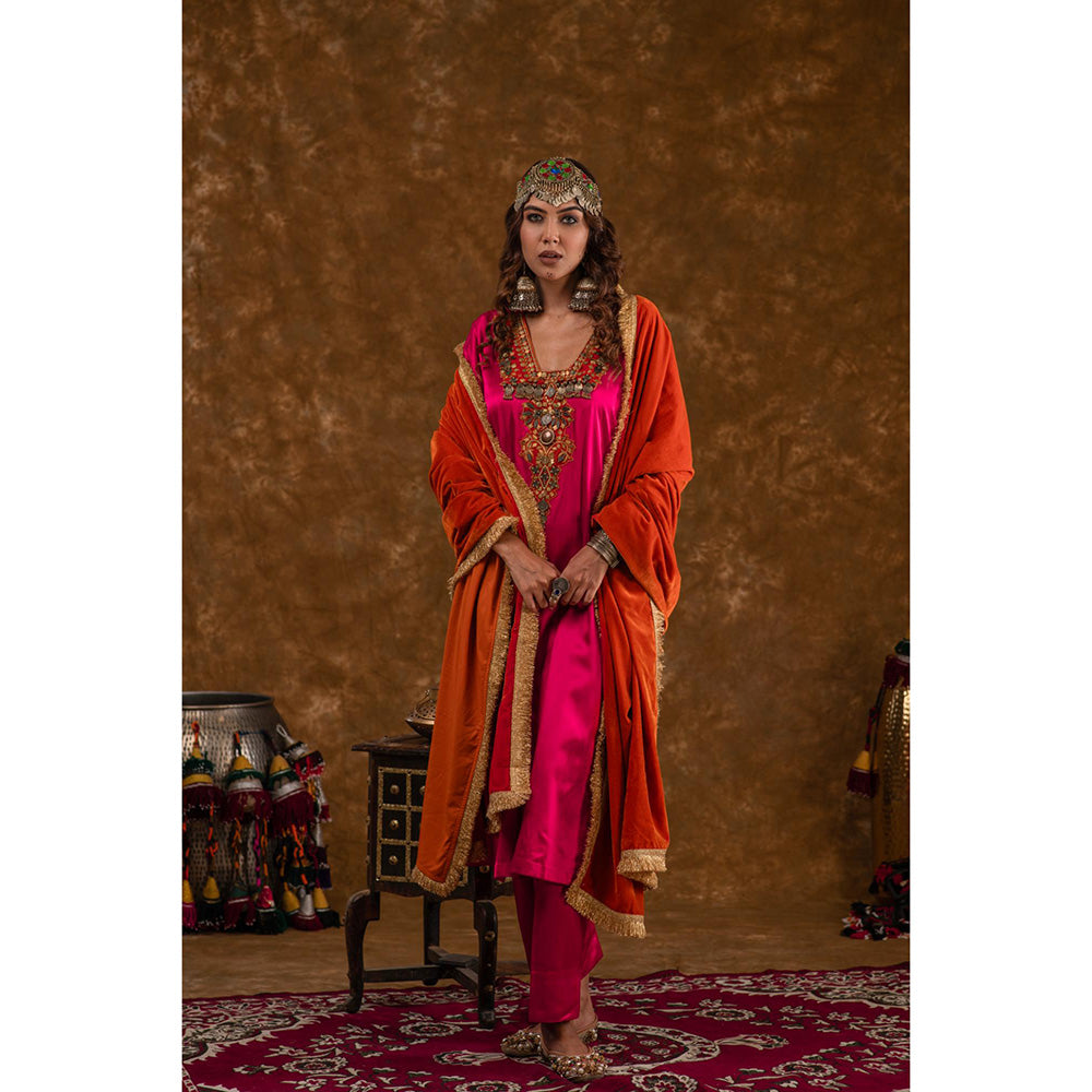 Ekavira Raahi Collection Layla Embroidered Kurta and Pant with Dupatta (Set of 3)