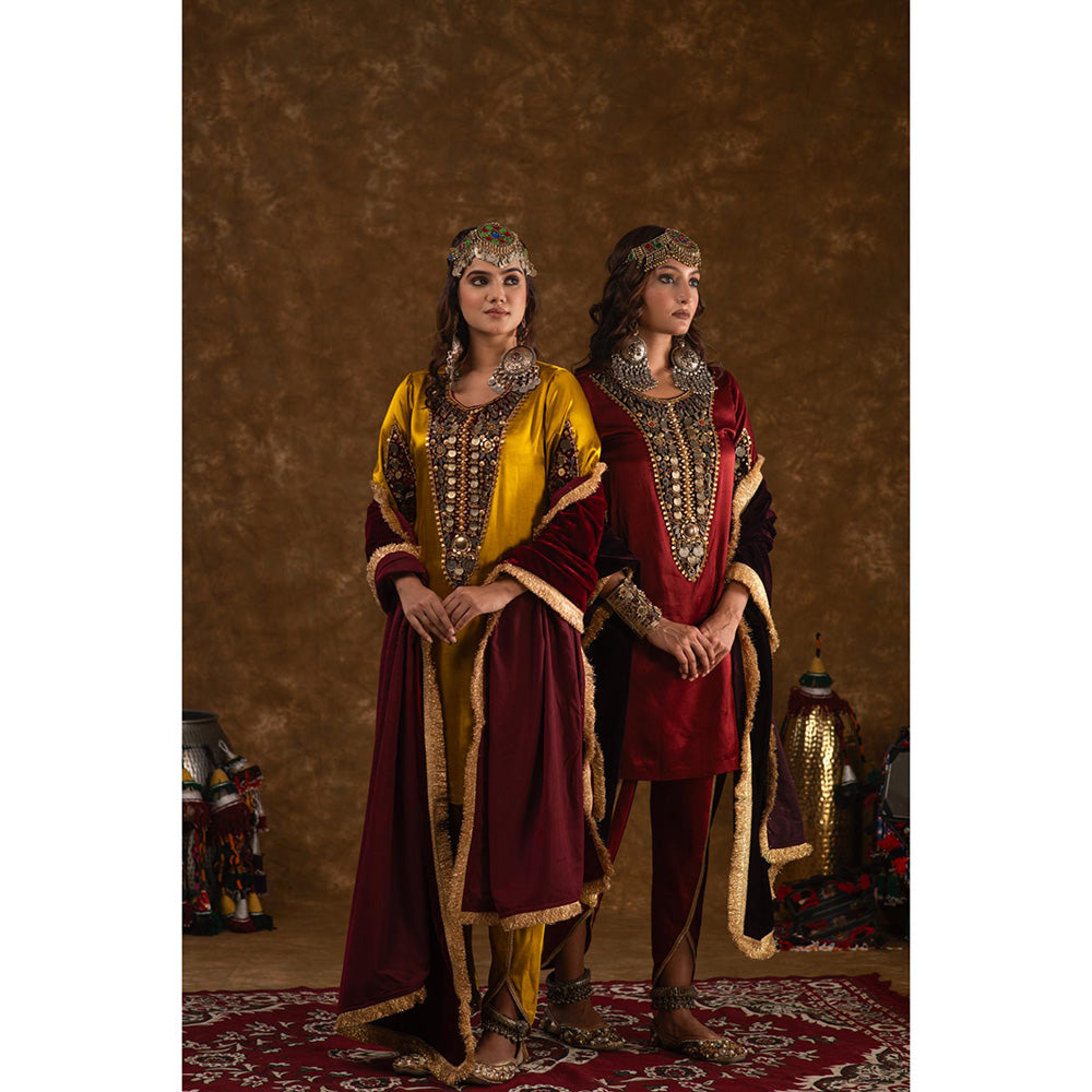 Ekavira Rubina Solid Patch Work Kurta with Tulip Pant and Dupatta (Set of 3)