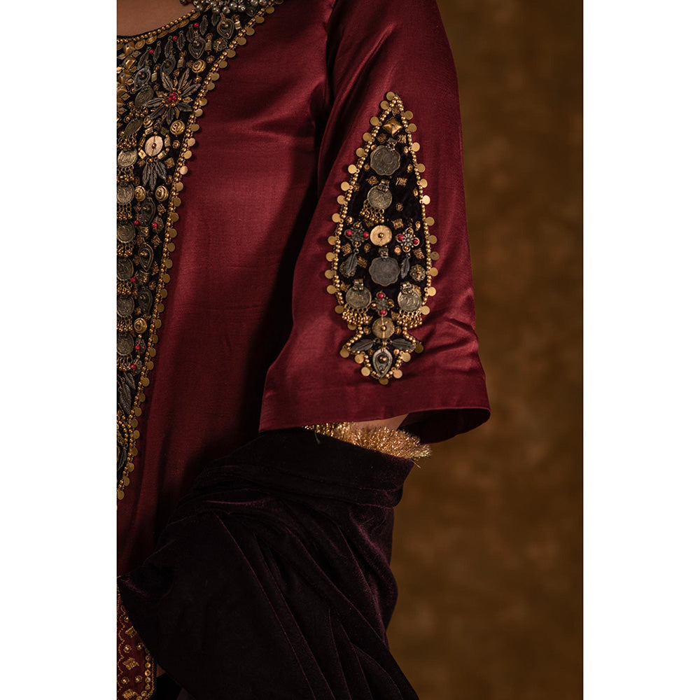 Ekavira Rubina Solid Patch Work Kurta with Tulip Pant and Dupatta (Set of 3)