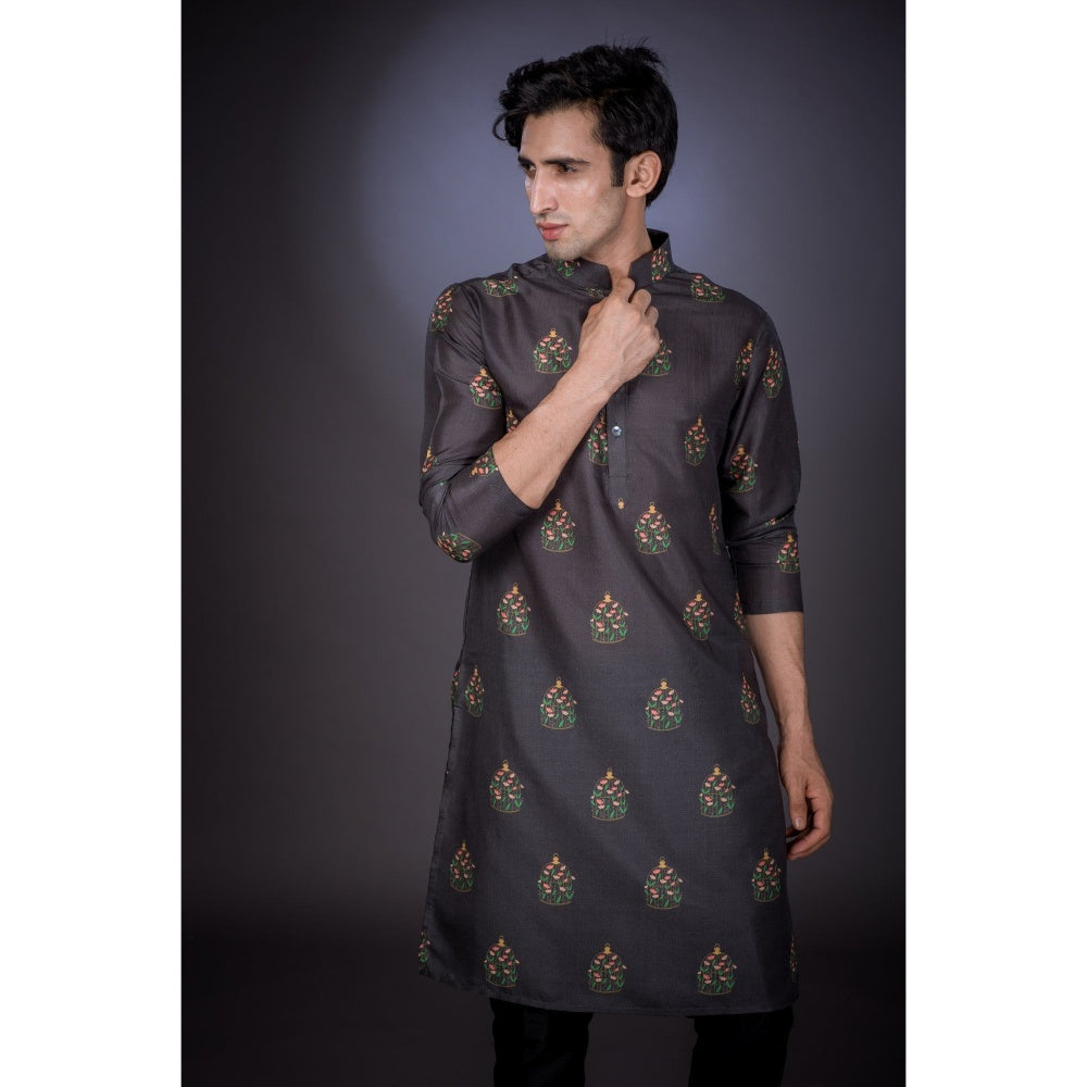 Eleven Brothers Freedom Cage Tussar Silk Kurta Set (Set of 2)