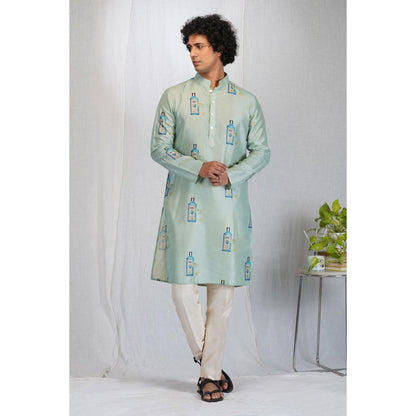 Eleven Brothers Gin O-Clock Printed Kurta Set (Set of 2)