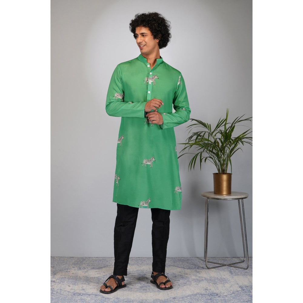 Eleven Brothers Zebra Meadow Printed Kurta Set (Set of 2)
