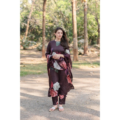 ETAR Zwain Kurta with Pant and Dupatta (Set of 3)