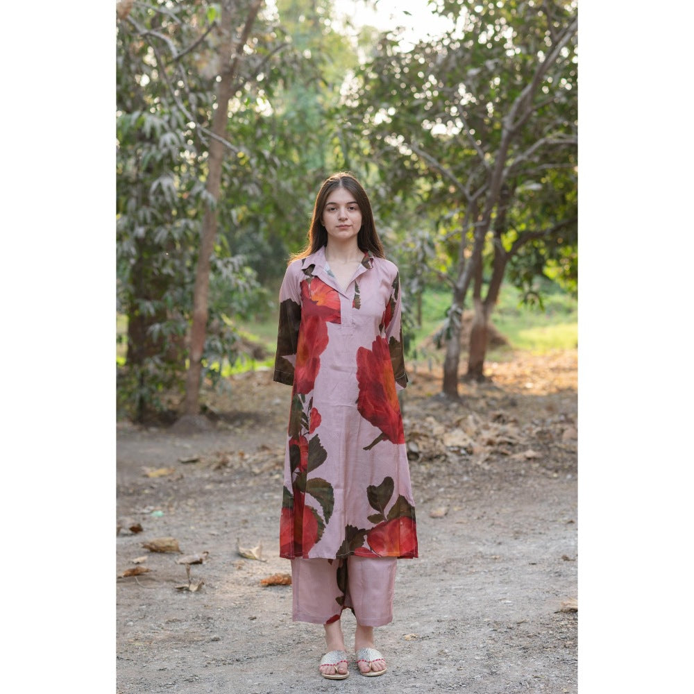 ETAR Poised Berry Printed Kurta and Pant (Set of 2)