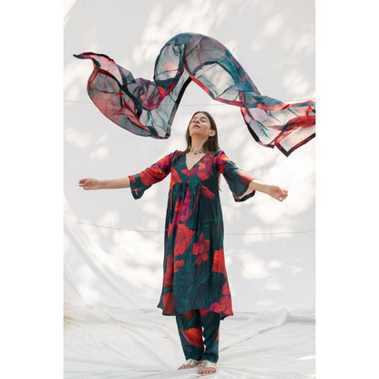 ETAR Jade Kurta with Pant and Dupatta (Set of 3)