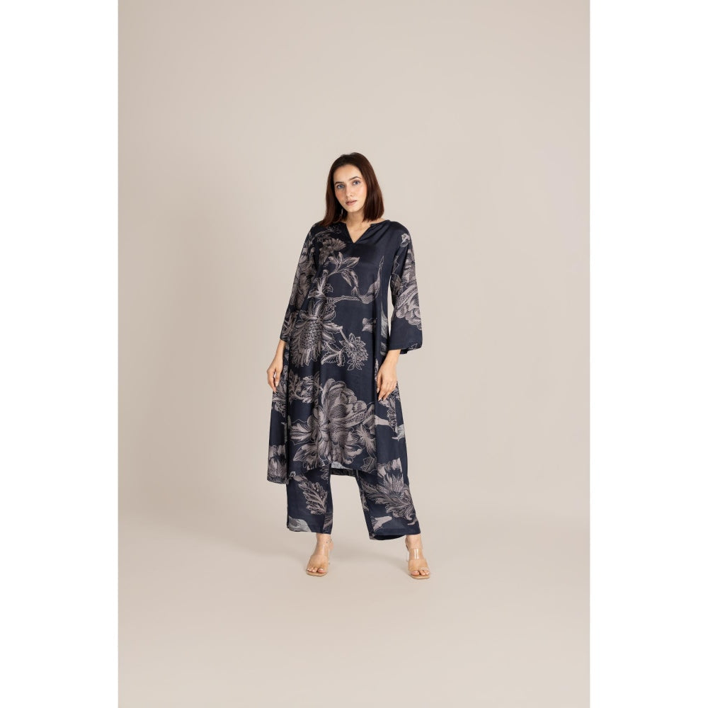 ETAR Black Mono Line Co-Ord Set