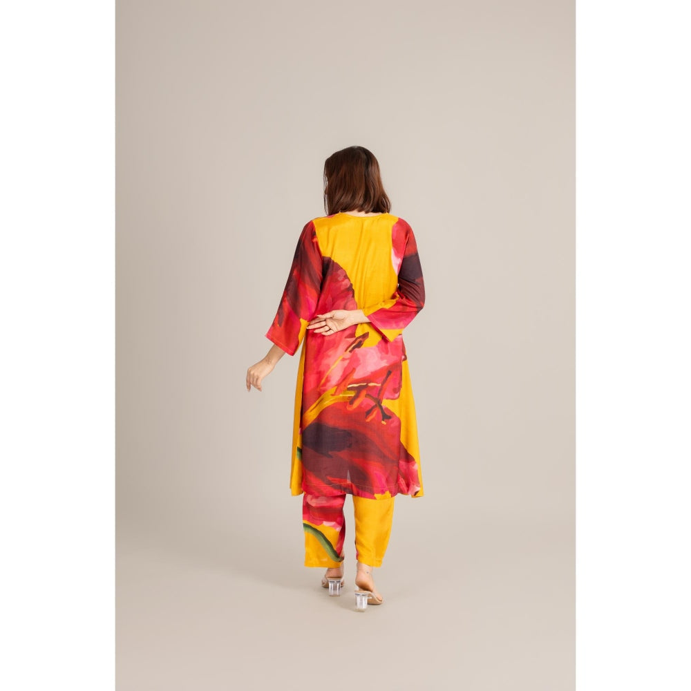 ETAR Yellow Sun Petal Placket Co-Ord Set