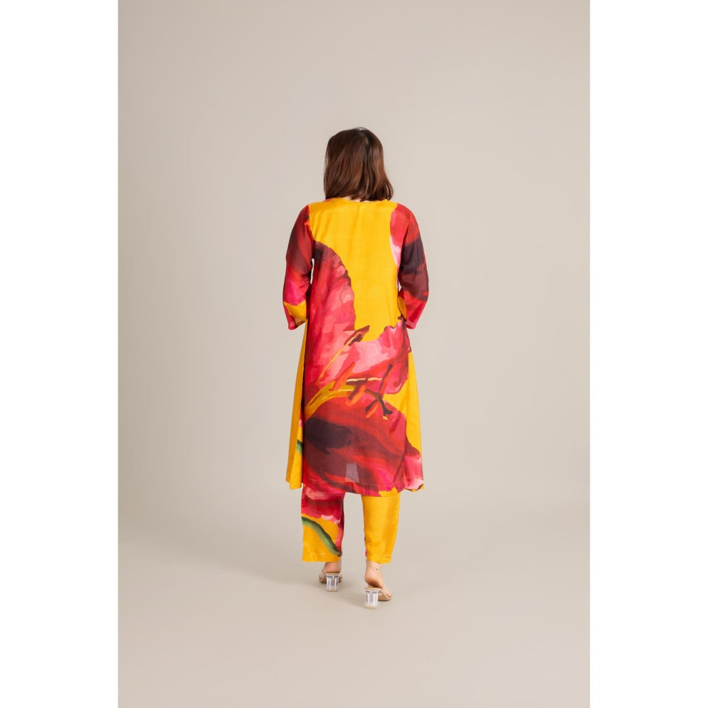 ETAR Yellow Sun Petal Placket Co-Ord Set