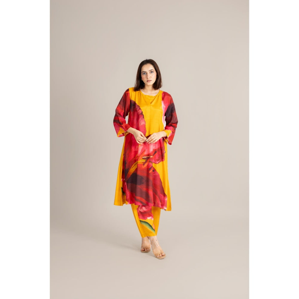 ETAR Yellow Sun Petal Placket Co-Ord Set