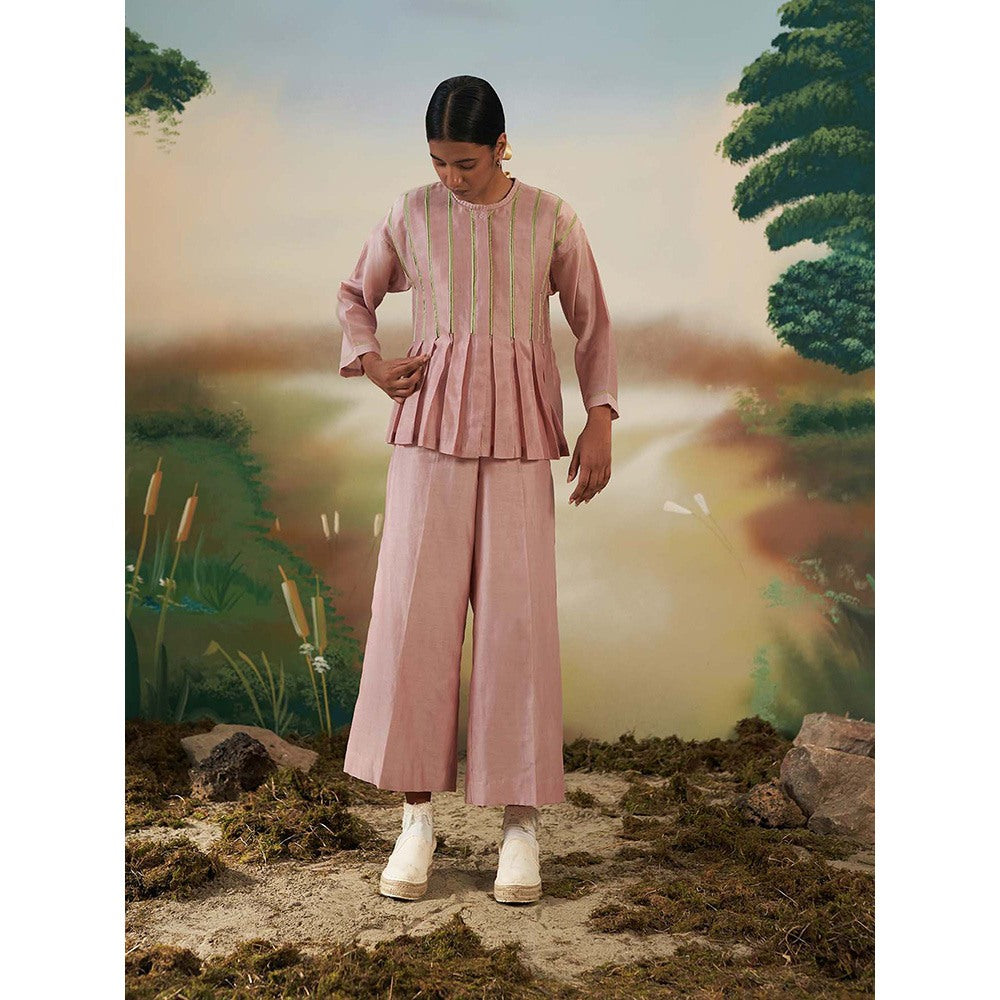 FEBo6 Dusk Pink Pleated Top
