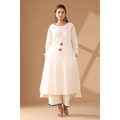 Finethreads by Hina & Nikhat Azure Grace The Embroidered Cotton Kurta with Pant (Set of 2)