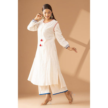 Finethreads by Hina & Nikhat Azure Grace The Embroidered Cotton Kurta with Pant (Set of 2)