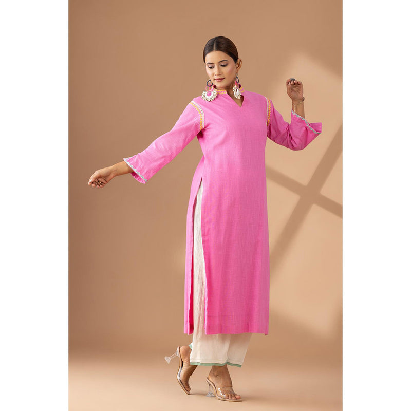 Finethreads by Hina & Nikhat Coral Grace The Embroidered Cotton Kurta and Pant (Set of 2)