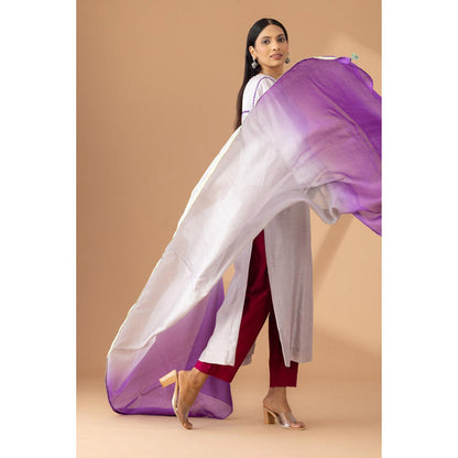 Finethreads by Hina & Nikhat Aaravi Charm Embroidered Kurta and Pant with Dupatta (Set of 2)