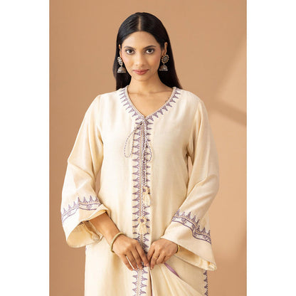 Finethreads by Hina & Nikhat Noorani Radiance Embroidered Kurta Pant with Dupatta (Set of 2)