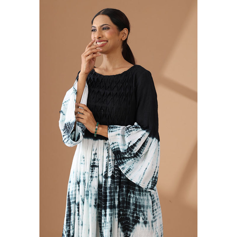 Finethreads by Hina & Nikhat Black Twilight Reverie Flared Dress
