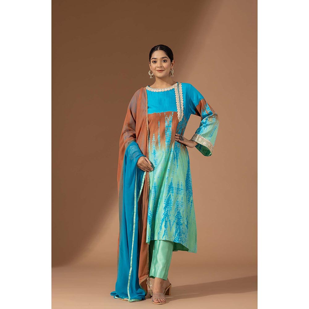 Finethreads by Hina & Nikhat Womens Tie & Dye Blue Kurta with Pant and Dupatta