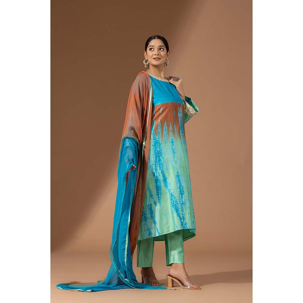 Finethreads by Hina & Nikhat Womens Tie & Dye Blue Kurta with Pant and Dupatta