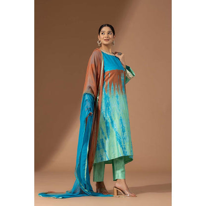 Finethreads by Hina & Nikhat Womens Tie & Dye Blue Kurta with Pant and Dupatta