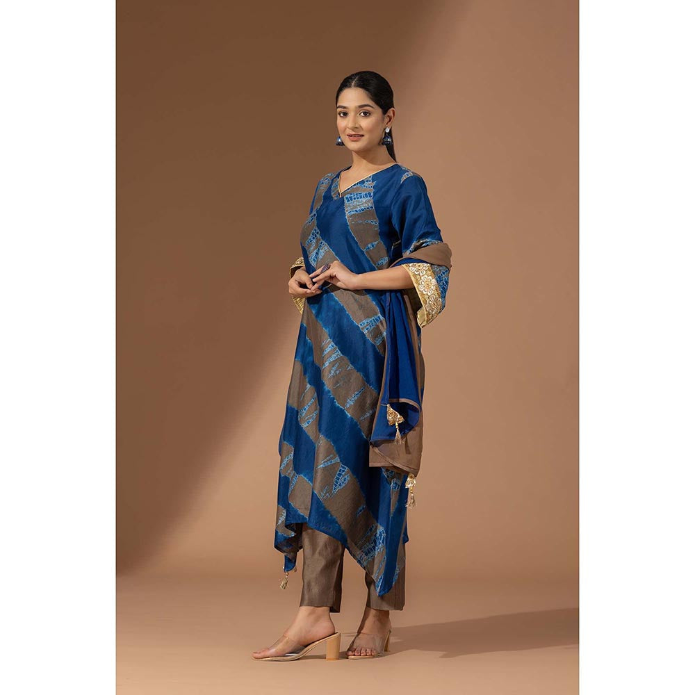 Finethreads by Hina & Nikhat Womens Tie & Dye Navy Blue Kurta with Pant and Dupatta