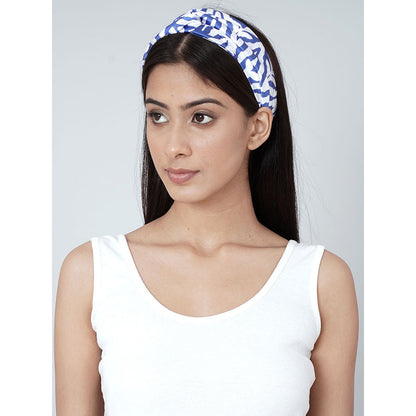 First Resort by Ramola Bachchan White And Navy Blue Zebra Print Headband