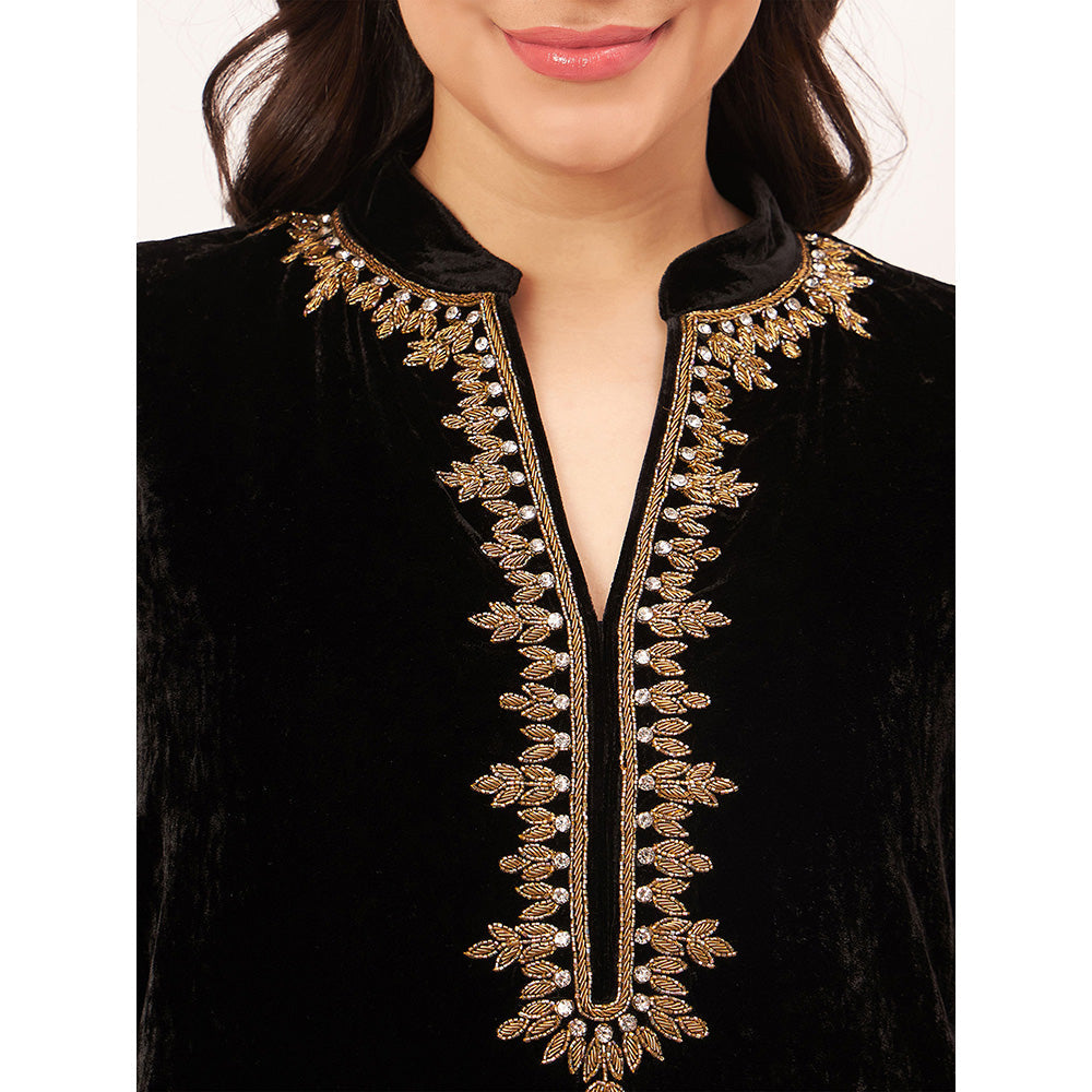 First Resort by Ramola Bachchan Black Hand Embroidered Silk Velvet Kurta