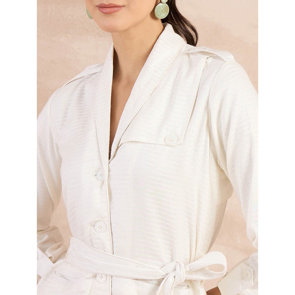 First Resort by Ramola Bachchan Off-White Herringbone Trench Dress With Belt (Set of 2)
