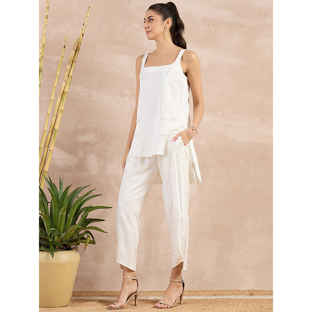 First Resort by Ramola Bachchan White High-Low Sleeveless Top with Pant (Set of 2)