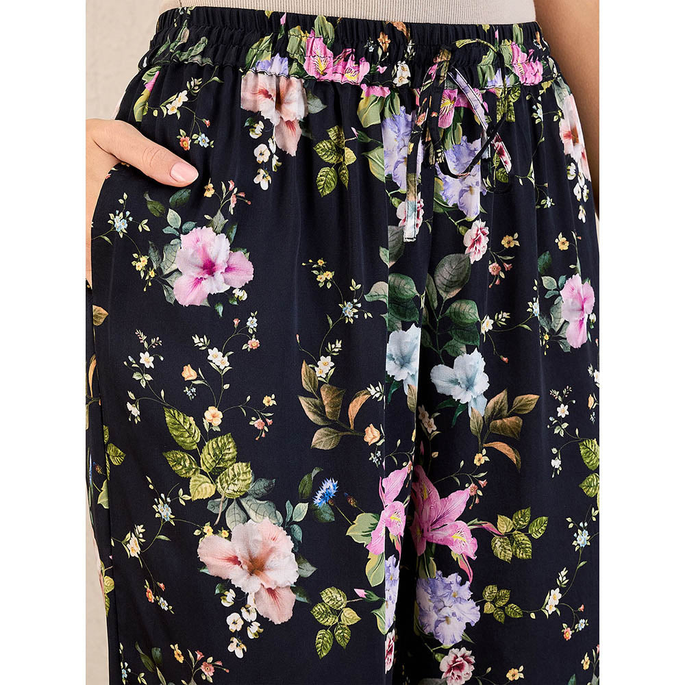 First Resort by Ramola Bachchan Black And Pink Garden Print Sleeveless Co-Ord (Set of 2)