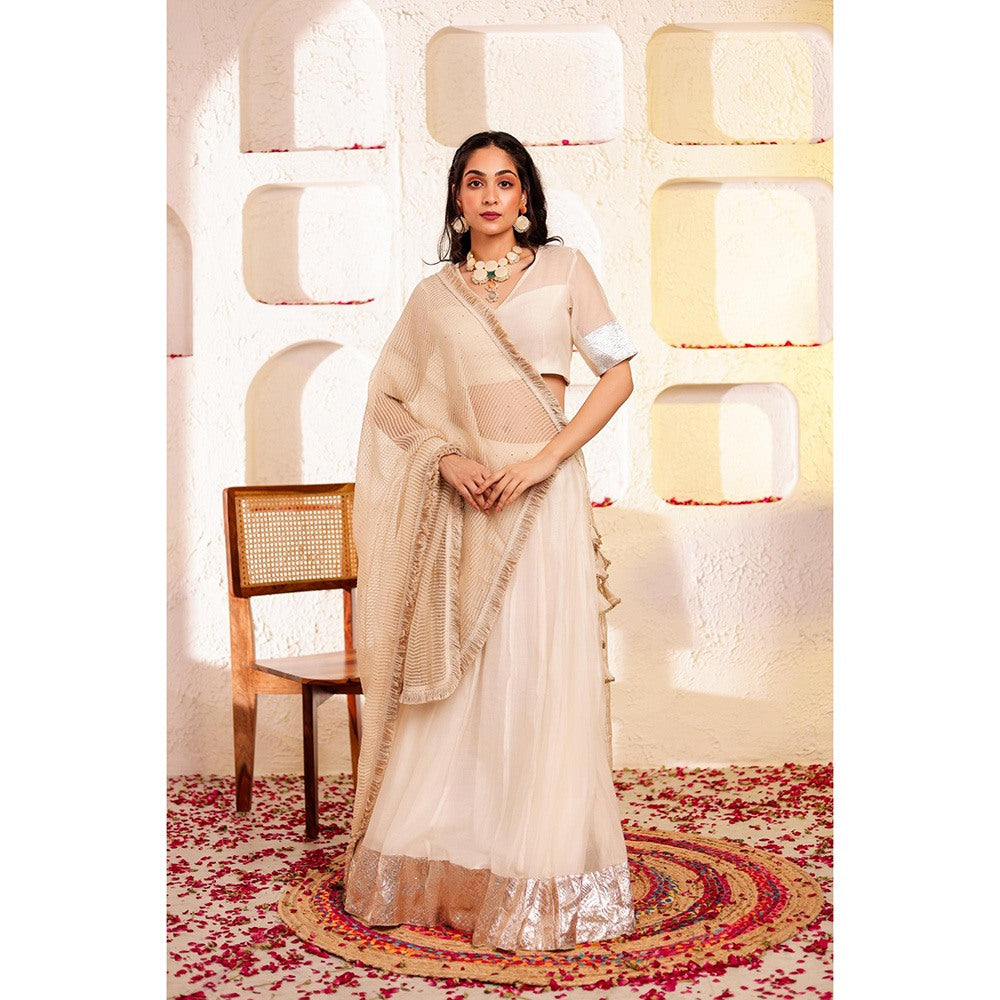 Firann By Shaheen White Lehenga with Blouse and Dupatta (Set of 3)