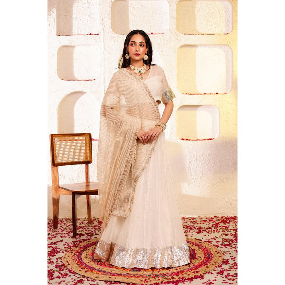 Firann By Shaheen White Lehenga with Blouse and Dupatta (Set of 3)