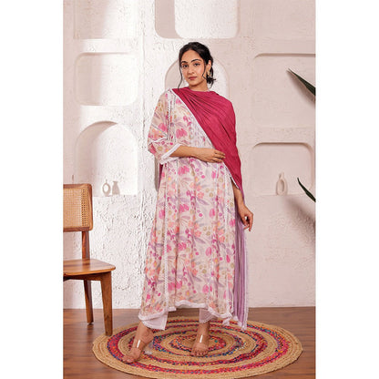 Firann By Shaheen White Kurta with Pant and Dupatta (Set of 3)