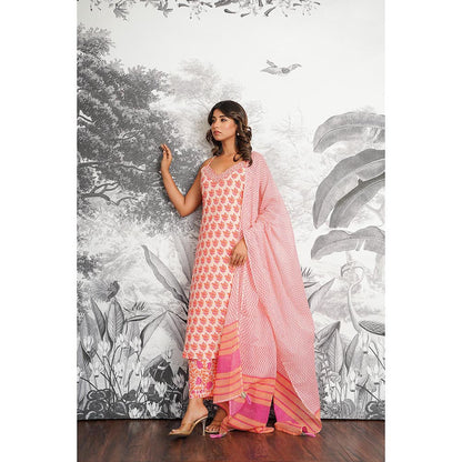 GANGA GRACE Peach Floral Printed Cotton Kurta with Pant and Dupatta