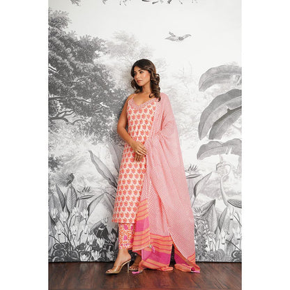 GANGA GRACE Peach Floral Printed Cotton Kurta with Pant and Dupatta