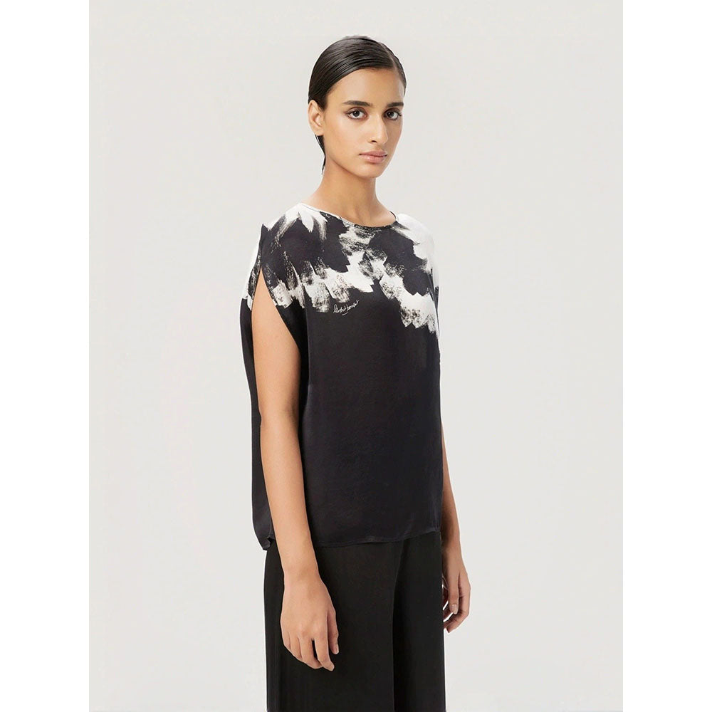 Genes Lecoanet Hemant Women Black Boat Neck Printed Top