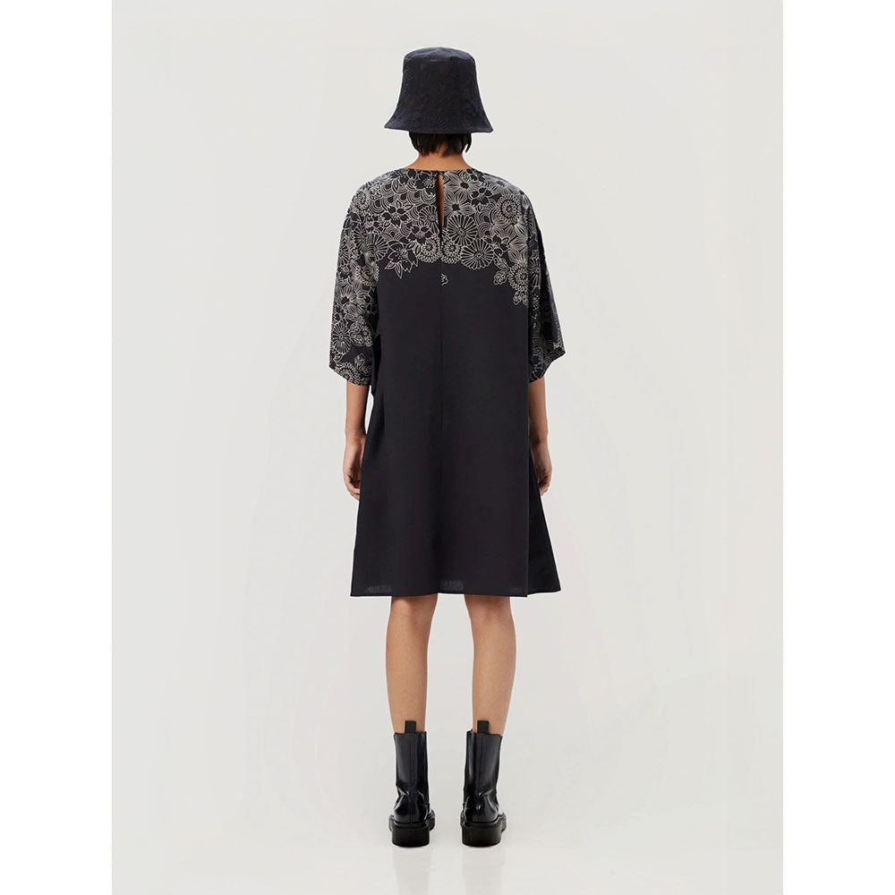 Genes Lecoanet Hemant Women's Black Printed Knee Length Dress