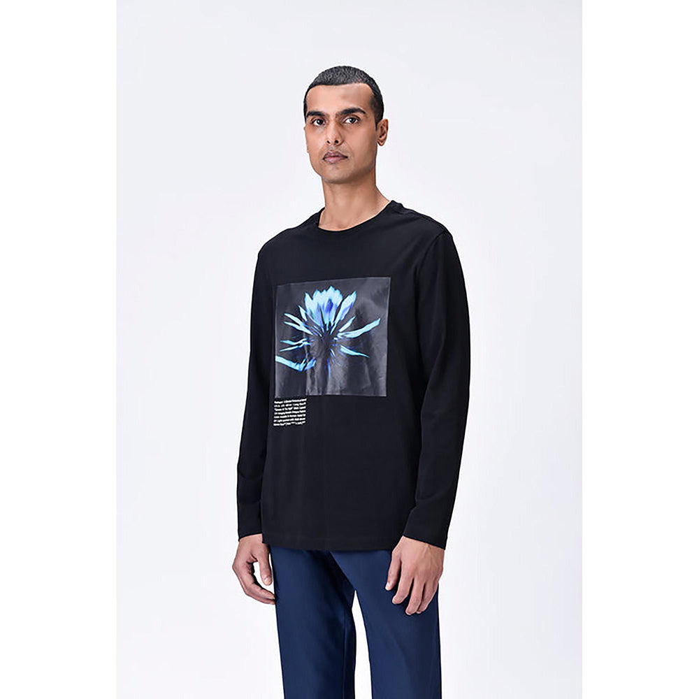 Genes Lecoanet Hemant Crew Neck T-Shirt With Uv Flower Sticker