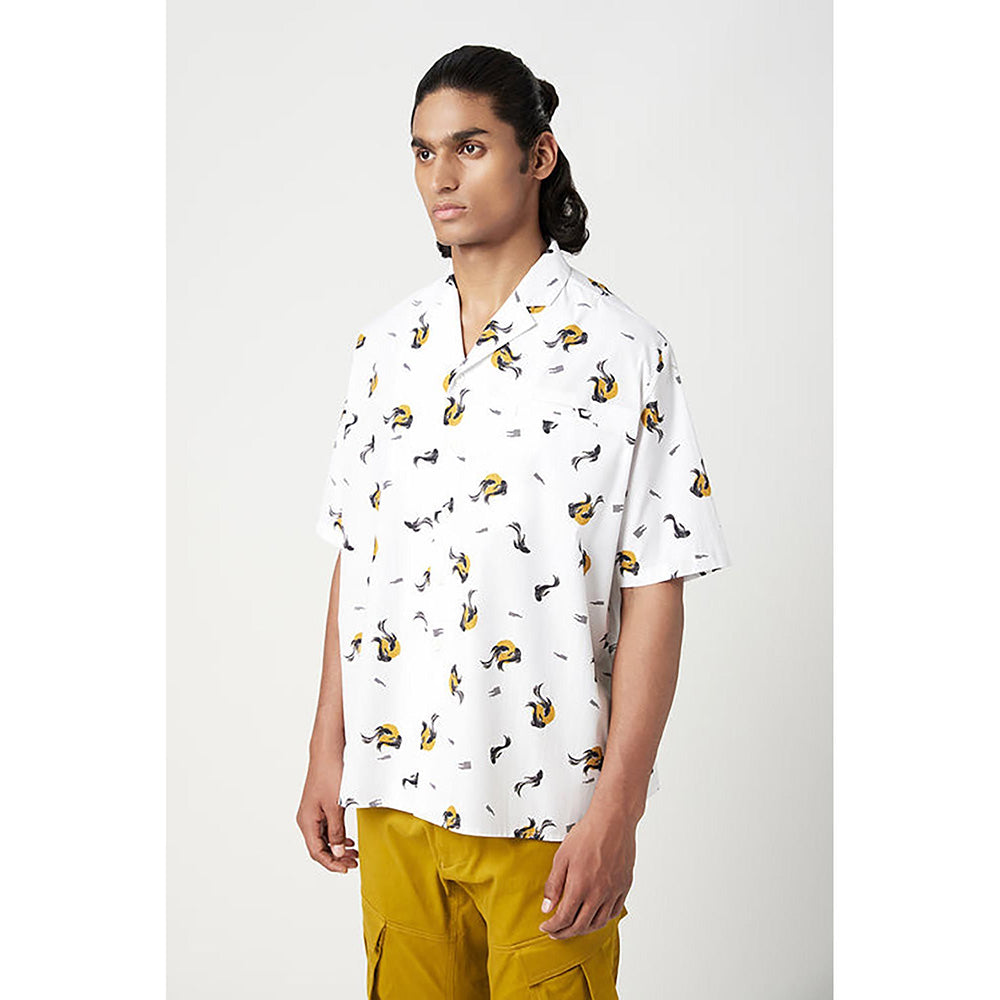 Genes Lecointe Hemant Easy Fit Half Sleeve Shirt In An All-Over Fish Print