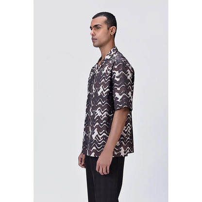 Genes Lecointe Hemant Easy Fit Cuban Collar Half Sleeve Shirt Chocolate Brown