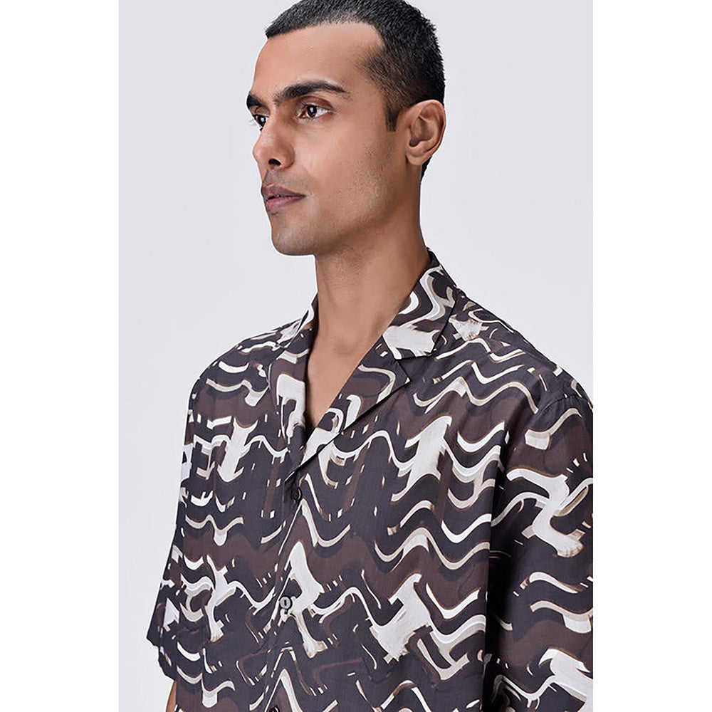 Genes Lecointe Hemant Easy Fit Cuban Collar Half Sleeve Shirt Chocolate Brown