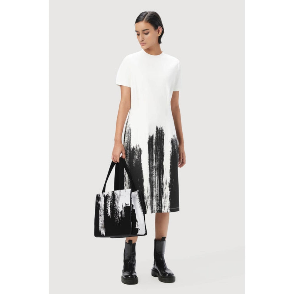 Genes Lecoanet Hemant Slim Fit Round Neck Dress With Brush Stroke Print
