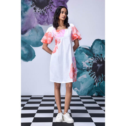 Genes Lecoanet Hemant Anemone Flower Regular Fit Dress- White Coral