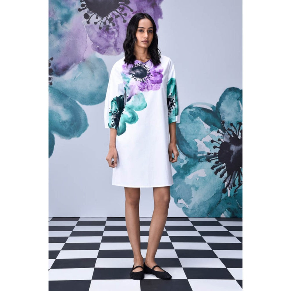 Genes Lecoanet Hemant Anemone Flower Regular Fit Dress- White Green