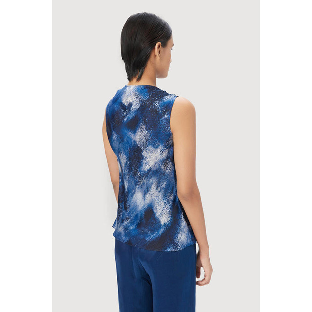 Genes Lecoanet Hemant Slim Fit Sleeveless Top With All-Over Textured Print