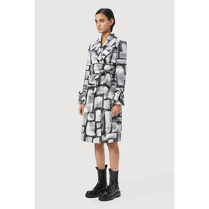Genes Lecoanet Hemant Tailored Coat with Wide Waist and Sleeve Tie-Up Straps