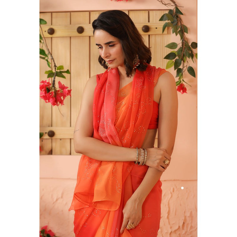 Geroo Luxe Shaded Orange And Peach Chiffon Saree with Unstitched Blouse