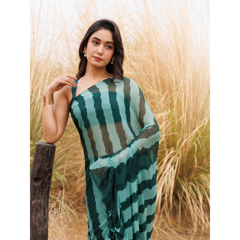 Geroo Jaipur Teal Pre-Stitched Chiffon Saree with Unstitched Blouse