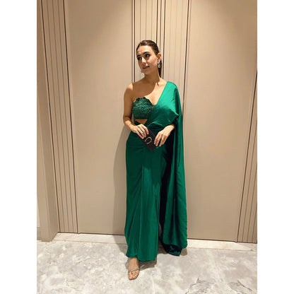 Glamique by Gungun Green One Shoulder Saree with Stitched Blouse