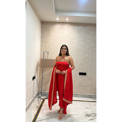 Glamique by Gungun Red Women Halter Kurta with Pant and Dupatta (Set of 3)