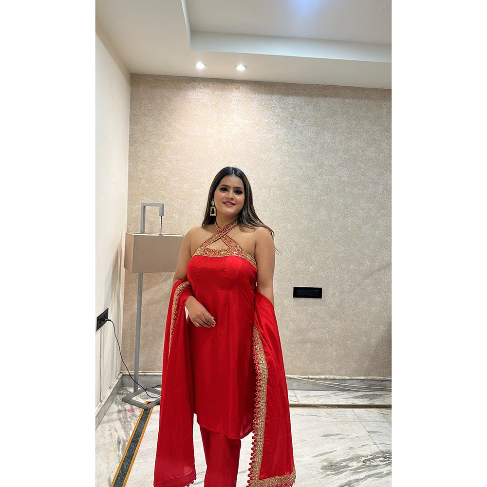 Glamique by Gungun Red Women Halter Kurta with Pant and Dupatta (Set of 3)